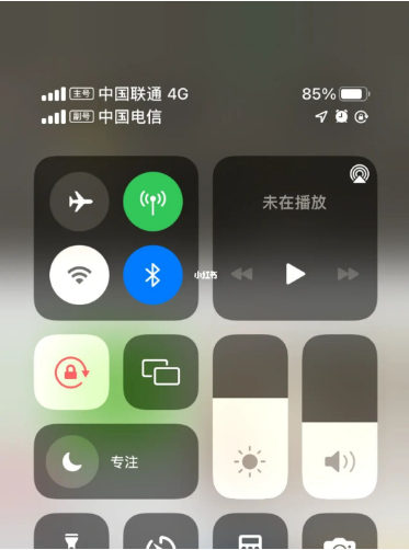 安义苹果手机维修分享iPhone双卡信号解决办法 